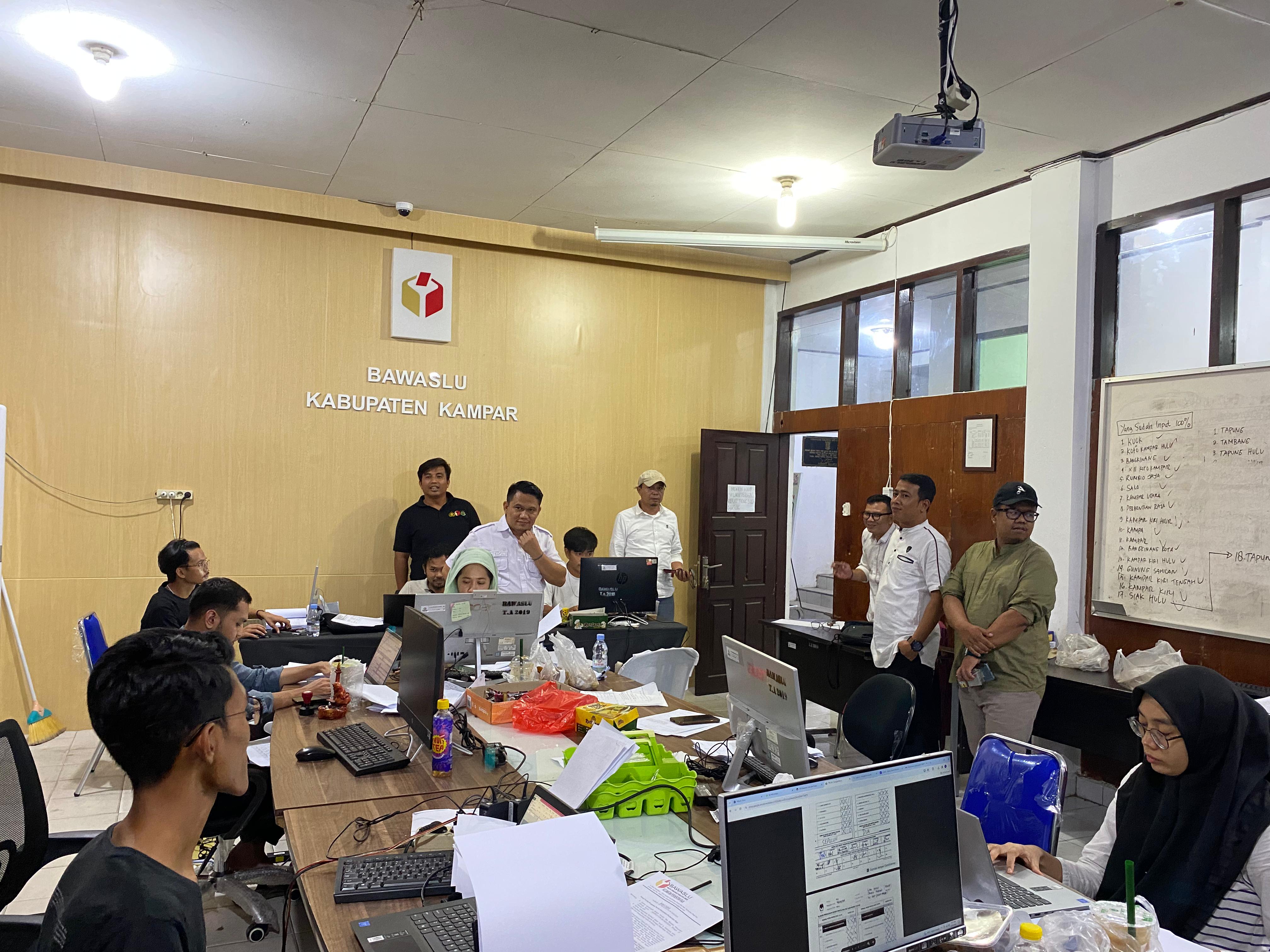 Ketua Bawaslu Riau Monitoring Rekap Hasil